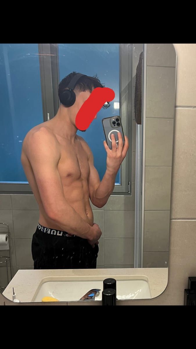 Profil de Adamo